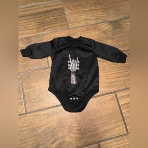 Rock on long sleeve onesie